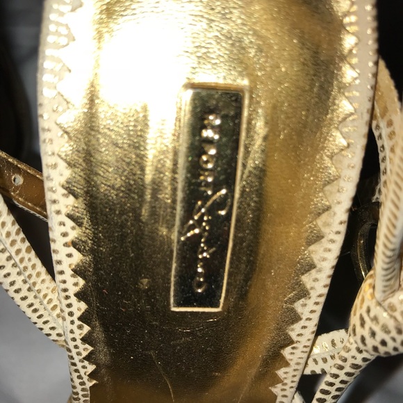 Gorgeous Report Sandals! Never worn! - Picture 5 of 7